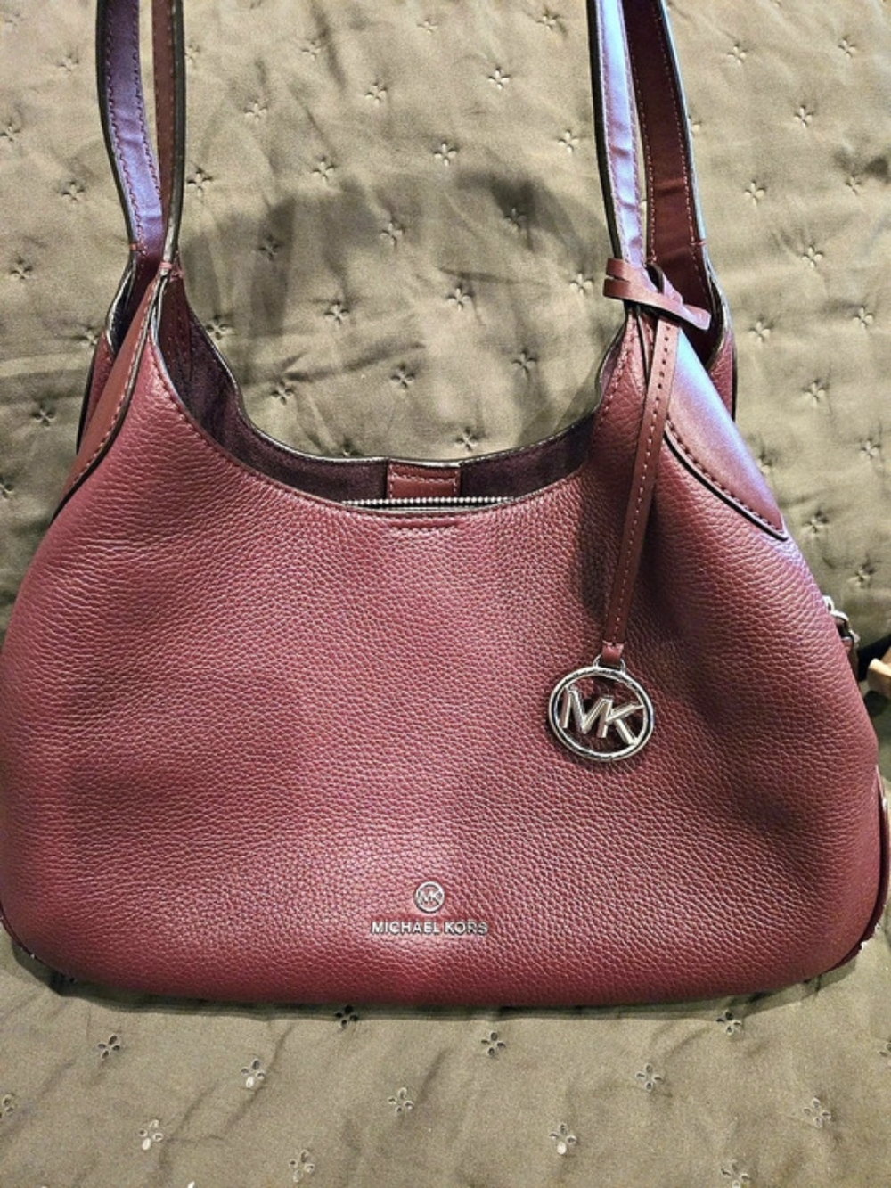 Michael Kors Kelsey Large Pebbled Leather Hobo Bag Merlot
